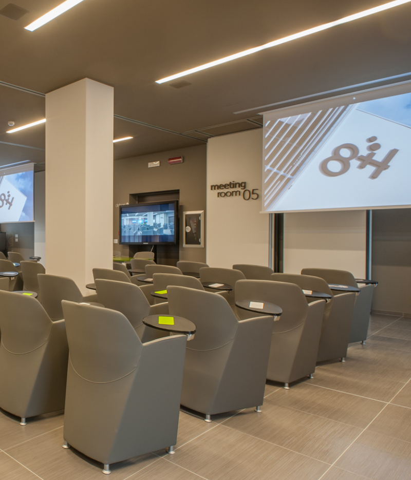 Sala Meetig 03 04 05